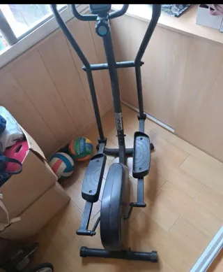 Bicicleta eliptica negra