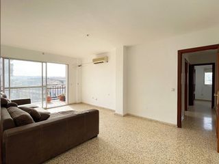 Piso en venta en Las Lagunas en Mijas