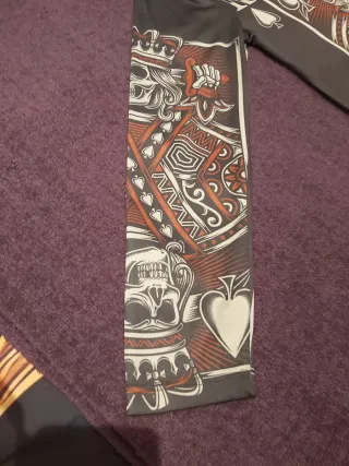 Camiseta King of Spades calavera manga larga