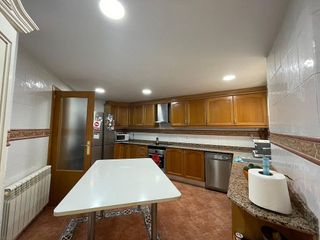 Piso en venta en Piscinas en Villarreal