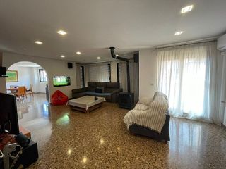 Piso en venta en Piscinas en Villarreal