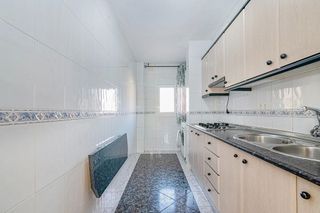 Piso en venta en Polígono Cartuja – La Paz en Granada