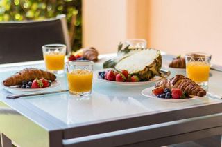 Casa adosada en alquiler en Nueva Andalucía centro en Marbella