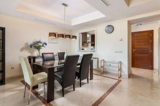 Casa adosada en alquiler en Nueva Andalucía centro en Marbella