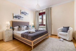 Casa adosada en alquiler en Nueva Andalucía centro en Marbella