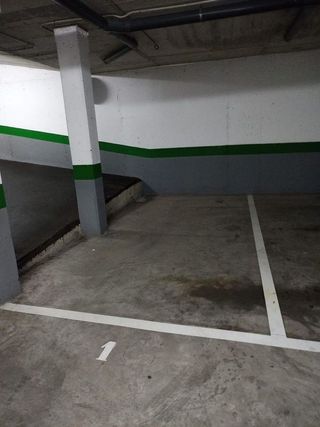 Garaje en venta en Puiggener - El Llano - Togores en Sabadell