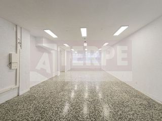 Local comercial en alquiler en Beraun - Pontika en Errenteria