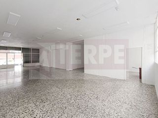 Local comercial en alquiler en Beraun - Pontika en Errenteria