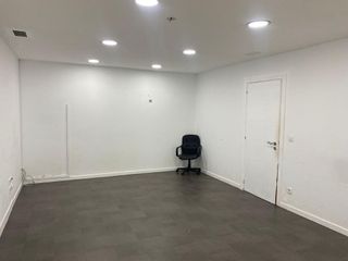 Local comercial en alquiler en Centro - Recinto Amurallado en Lugo