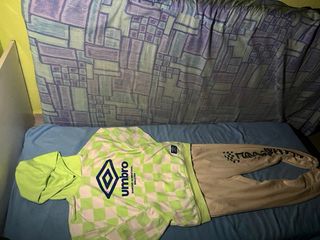 (sudadera y pantalón) ideal para no pasar frío