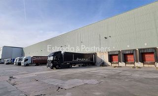 Nave industrial en alquiler en Zona Estación en Valdemoro