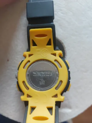 Reloj SKMEI para niño