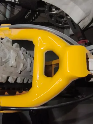 Cannondale Super V Moto superdownhill