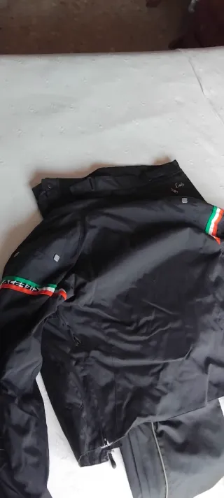 OFERTA REBAJAS!!! Traje moto mujer.Talla L