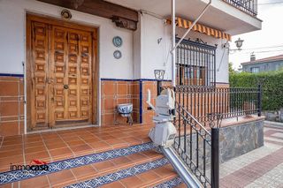 Chalet en venta en Ogíjares