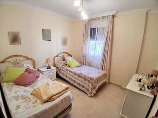 Casa adosada en venta en Parque Alcosa - Jardines del Edén en Sevilla