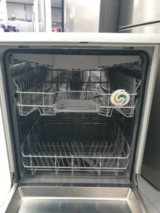 Lavavajillas Balay 85x60cm, muy buen estado