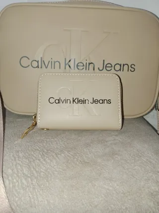 Bolso Calvin Klein Jeans Beige Nuevo