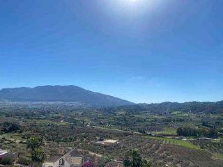 Terreno en venta en Coín