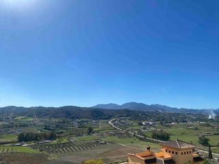 Terreno en venta en Coín