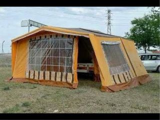 se vende o se cambia carro tienda