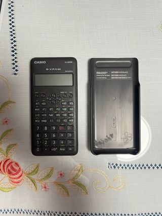 Calculadora Científica Casio fx-82MS 2nd Ed.
