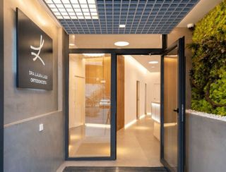 Local comercial en venta en San Isidro - Los Almendros en Alcalá de Henares