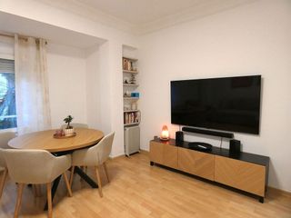 Piso en venta en Ciutat Jardí en Valencia