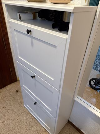 Zapatero BRUSALI Ikea Blanco (negociable)