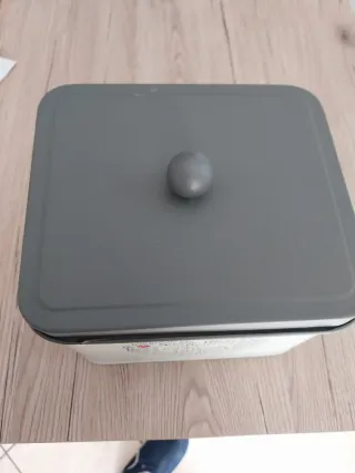 Scatola in latta Biscotti con scritte