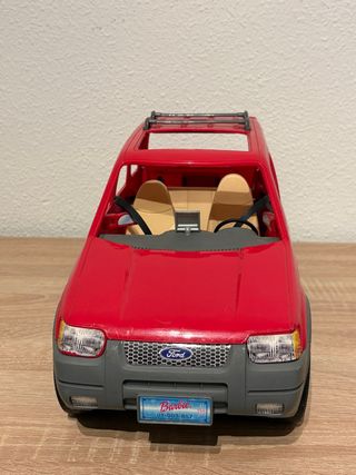 Coche Barbie Ford SUV Rojo