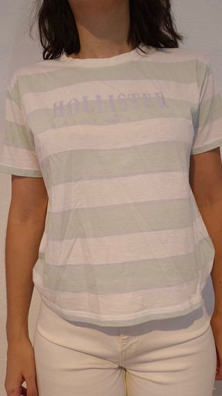 Camiseta Hollister Rayas Verde y Blanco
