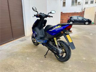 Yamaha Aerox 49 Réplica Rossi