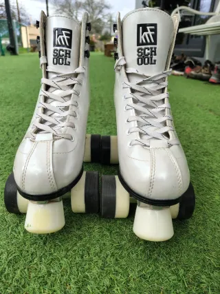 Patines Krf School Blancos talla 37, como nuevos.