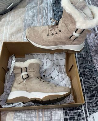 Botas Beige T40 Nuevas