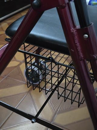 Caminador Plegable con Cesta