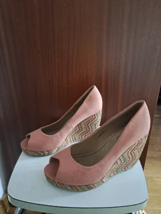 Sandalias Peep Toe Cuña Multicolor