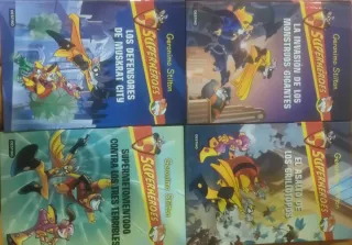 Cuatro libros de Bat Pat.