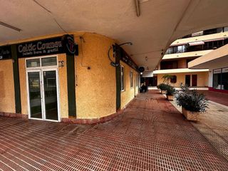Local comercial en venta en Playa de Levante en Benidorm