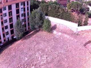 Terreno en venta en Universidad en Ávila