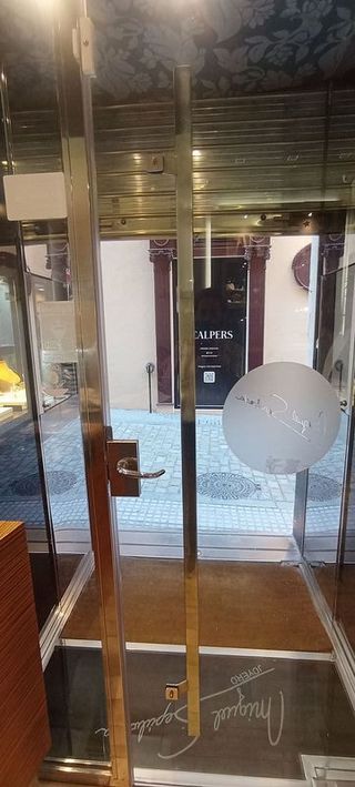 Local comercial en venta en Centro Histórico - Plaza España en Cádiz