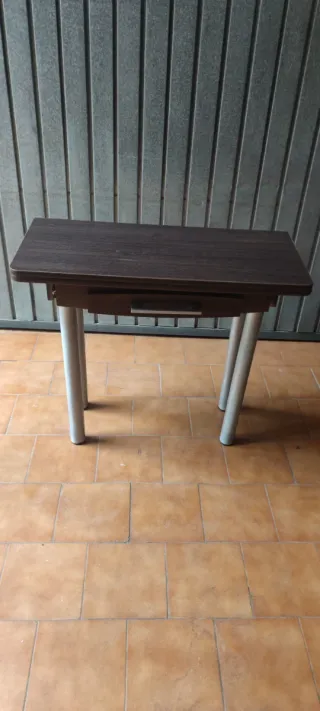 Mesa de cocina extensible madera y metal