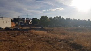 Terreno en venta en Ctra de Sevilla - Ronda sur en Badajoz