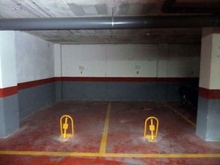 Garaje en venta en Ciutat Universitària en Elche
