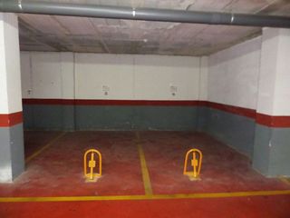 Garaje en venta en Ciutat Universitària en Elche