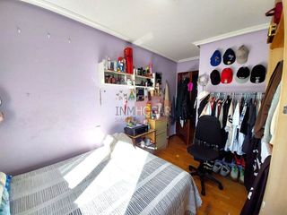 Piso en venta en Universidad en Ávila