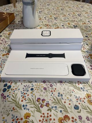 Solo caja Apple Watch Series 7 45mm