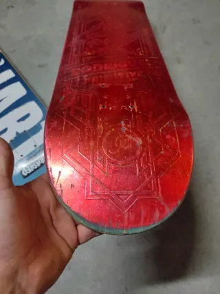 2 Tablas Skate: Primitive 8.0 y Jart 8.25