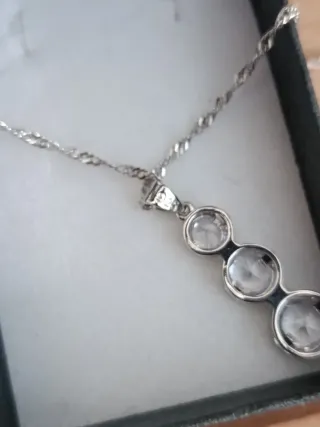 Conjunto collar y pendientes plata brillantes