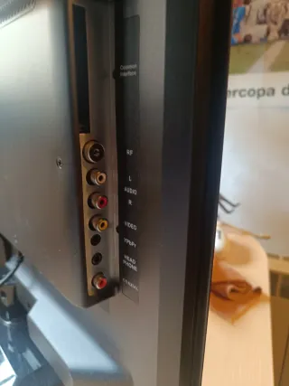 Televisor LED Blusens 22” Full HD